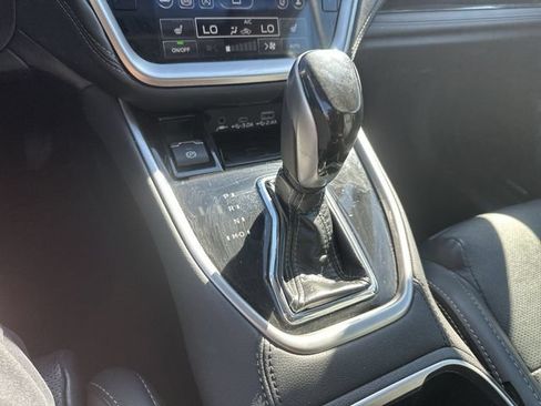 Used 2024 Subaru Outback Limited XT AWD/4WD image 25