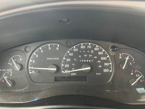 Used 2000 Ford Ranger 2WD Regular Cab image 15