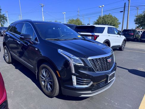 Used 2023 Cadillac XT5 Premium Luxury w/ LPO, Floor Liner Package AWD/4WD image 3