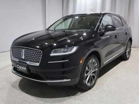 Used 2023 Lincoln Nautilus Reserve w/ Equipment Group 201A image 6