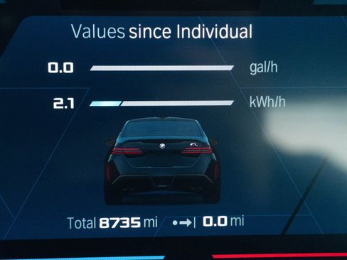 Used 2025 BMW M5 AWD/4WD image 21