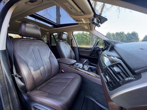 Used 2015 BMW X5 xDrive35i image 12
