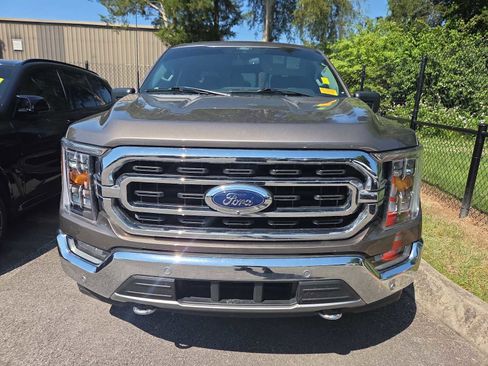 Used 2021 Ford F150 XLT w/ Equipment Group 302A High image 10