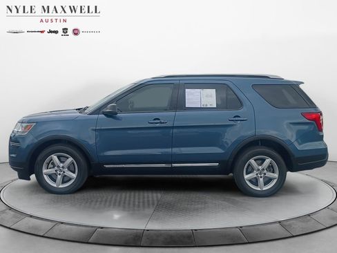 Used 2019 Ford Explorer XLT image 13