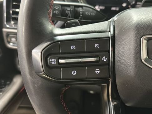 Used 2025 GMC Yukon AT4 Ultimate w/ LPO, Floor Liner Package AWD/4WD image 15