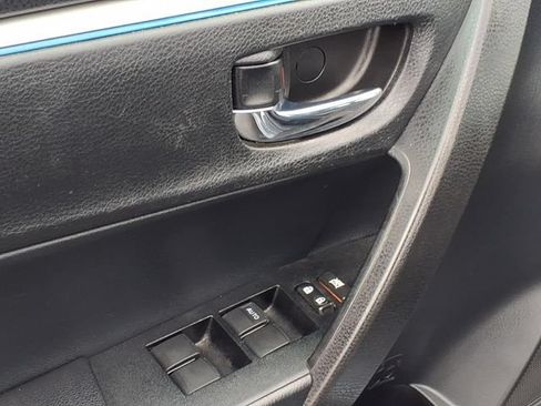 Used 2014 Toyota Corolla S FWD image 14