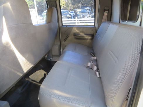 Used 2001 Ford F450 2WD Crew Cab Super Duty image 25