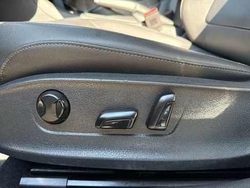 Used 2021 Volkswagen Passat 2.0T SE image 17