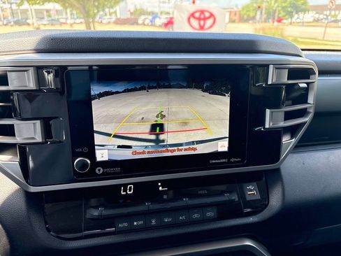 Used 2022 Toyota Tundra SR5 RWD image 22