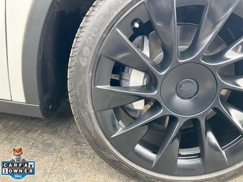 Used 2021 Tesla Model Y Long Range AWD/4WD image 80