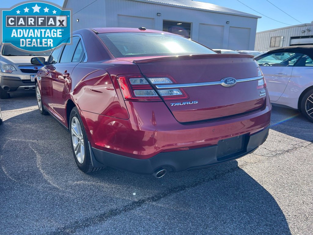Used 2014 Ford Taurus SEL w/ Equipment Group 201A FWD image 4
