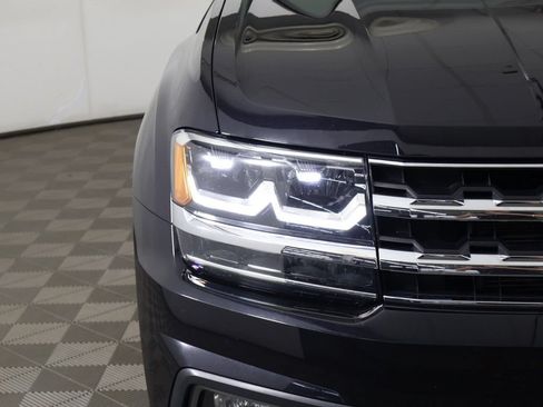 Used 2019 Volkswagen Atlas SEL AWD/4WD image 17