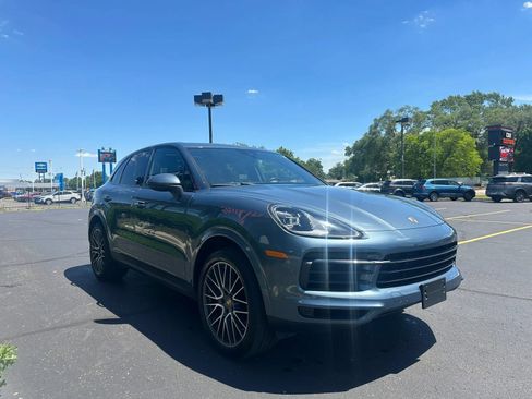 Used 2019 Porsche Cayenne AWD/4WD image 3