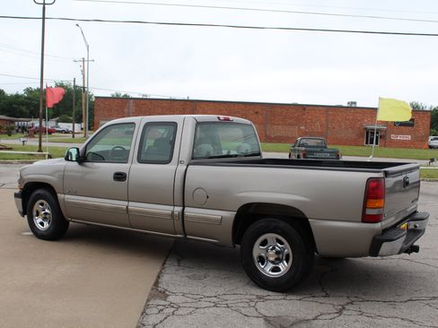 Used 2002 Chevrolet Silverado 1500 LS RWD image 8