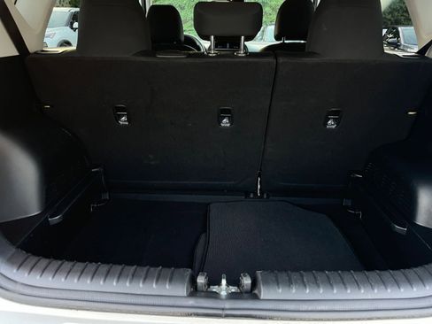 Used 2025 Kia Soul LX w/ LX Technology Package image 31