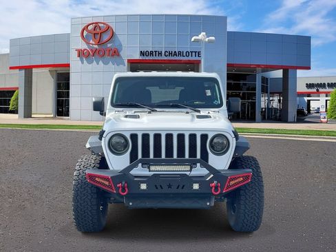 Used 2022 Jeep Wrangler Unlimited Rubicon w/ Cold Weather Group AWD/4WD image 3