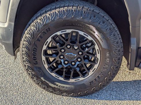 New 2026 Chevrolet Silverado EV Trail Boss w/ Premium Package image 8