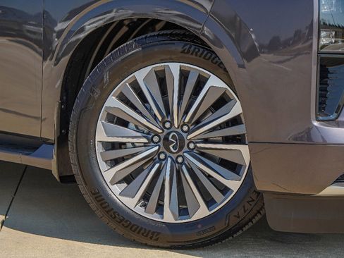 New 2026 INFINITI QX80 Luxe w/ Cargo Package image 2