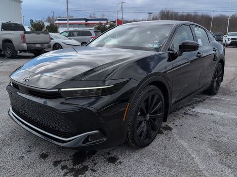 New 2026 Toyota Crown Nightshade image 2