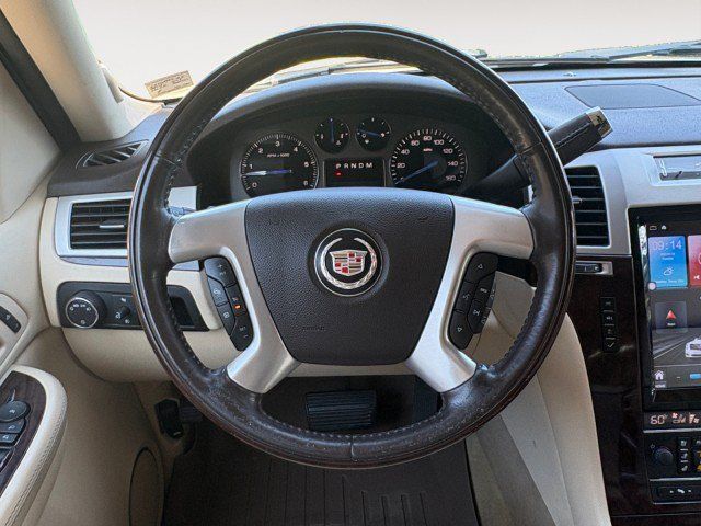 Used 2008 Cadillac Escalade ESV AWD image 7