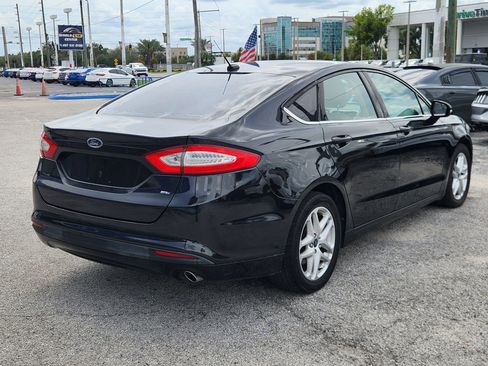 Used 2013 Ford Fusion SE image 8