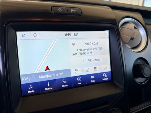 Used 2014 Ford F150 FX4 w/ Equipment Group 402A Luxury AWD/4WD image 19