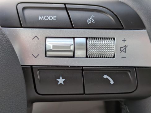 Certified 2025 Hyundai Tucson SEL FWD image 25