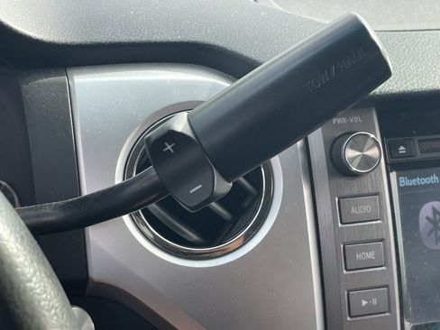 Used 2014 Toyota Tundra SR5 image 7