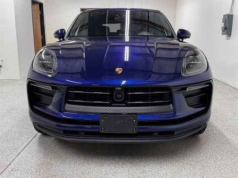 Used 2025 Porsche Macan w/ Premium Package Plus AWD/4WD image 13