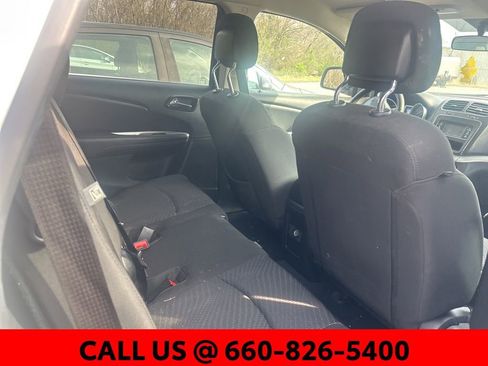 Used 2018 Dodge Journey SE w/ Blacktop Package image 7