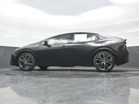 Used 2024 Toyota Prius XLE image 26