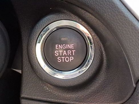 Used 2023 Subaru Forester Premium image 22