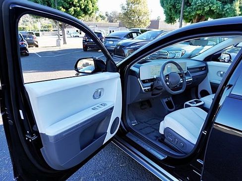 Used 2024 Hyundai Ioniq 5 Limited RWD image 52