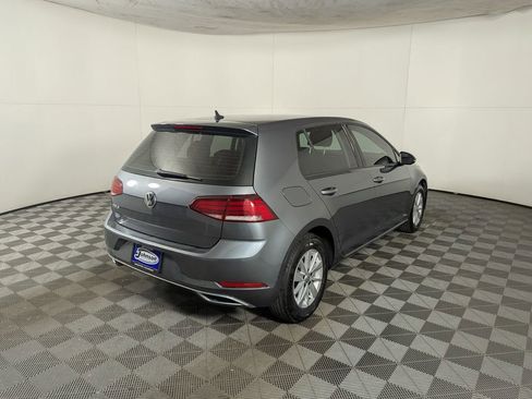 Used 2019 Volkswagen Golf S image 7