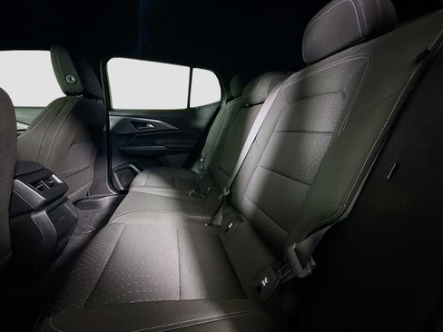 Used 2025 Chevrolet Equinox EV LT image 24