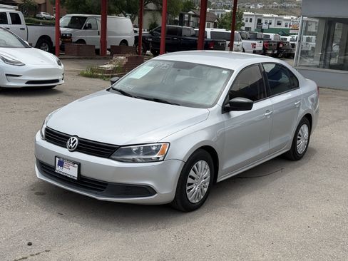 Used 2014 Volkswagen Jetta S FWD image 8