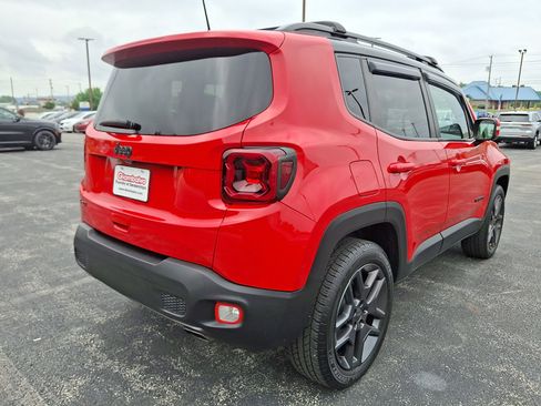 Used 2020 Jeep Renegade Altitude AWD/4WD image 7