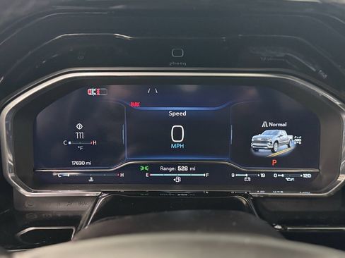 Used 2024 Chevrolet Silverado 1500 High Country w/ High Country Premium Package image 23