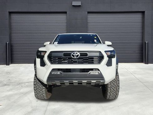 Used 2024 Toyota Tacoma TRD Off-Road w/ TRD Off Road Upgrade Package image 2