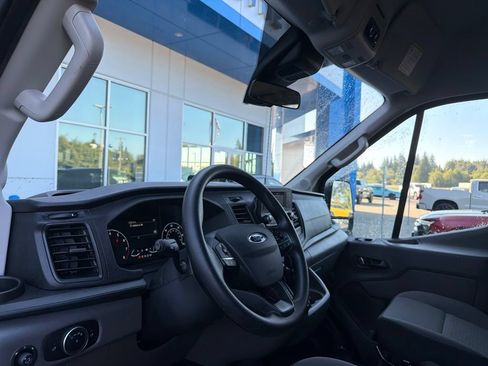 Used 2025 Ford Transit 350 XL AWD/4WD image 10
