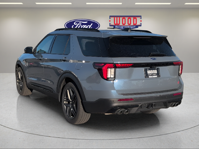 Used 2025 Ford Explorer ST AWD/4WD image 5