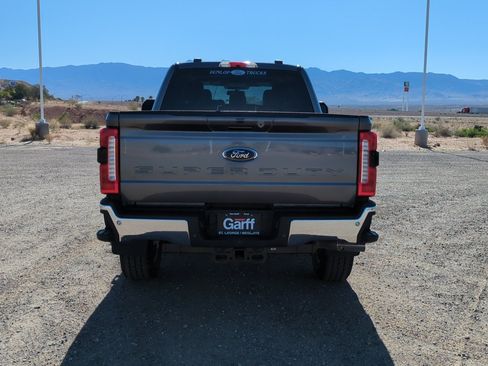 Used 2025 Ford F350 Lariat AWD/4WD image 4
