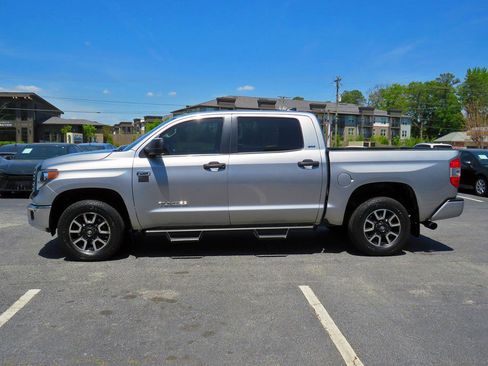 Used 2021 Toyota Tundra SR5 image 10