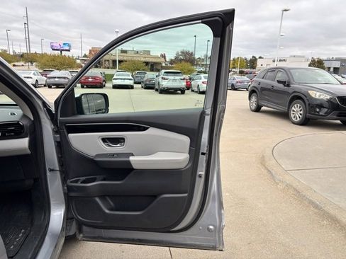 Used 2023 Honda Pilot EX-L image 22