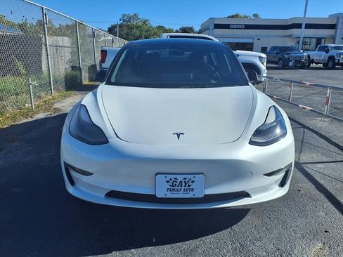 Used 2023 Tesla Model 3 Standard Range image 17