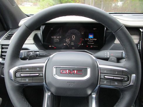 New 2026 GMC Acadia Elevation w/ Elevation Premium Package image 31