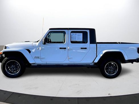 Certified 2022 Jeep Gladiator Overland w/ Popular Equipment Package image 5