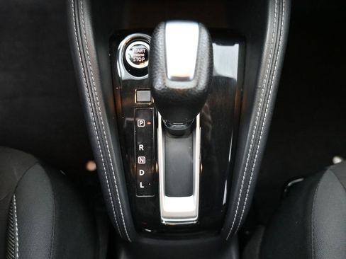 Used 2020 Nissan Kicks SV image 17