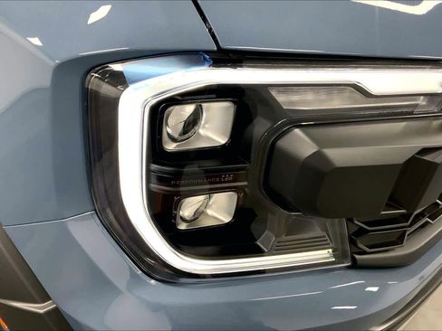 New 2025 Ford Ranger Raptor image 13