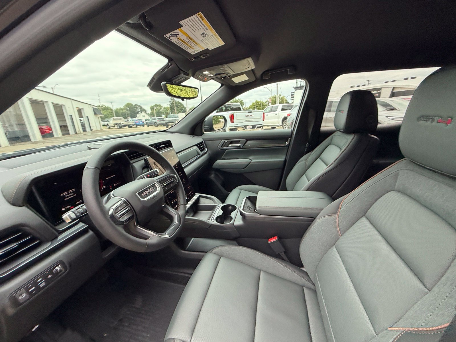 New 2027 GMC Terrain AT4 w/ Convenience Package III AWD/4WD image 17